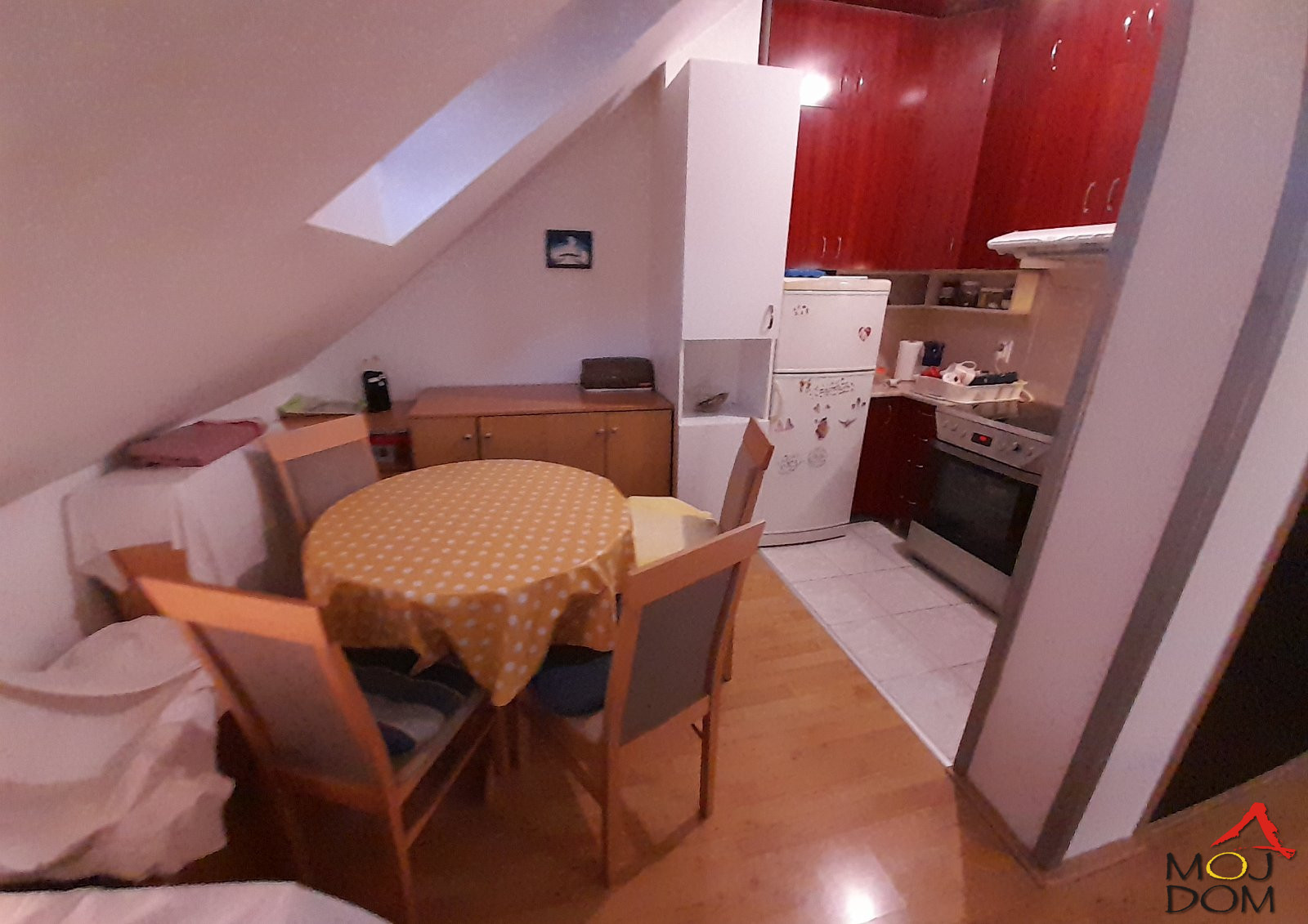 Stan,NOVI SAD,CARA DUŠANA,kv: 78, € 159500, ID: 1030108 9