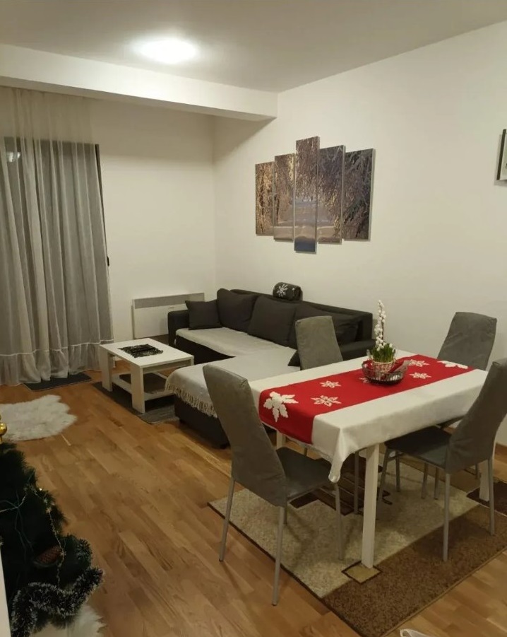 Prodajem stan na Zlatiboru 4