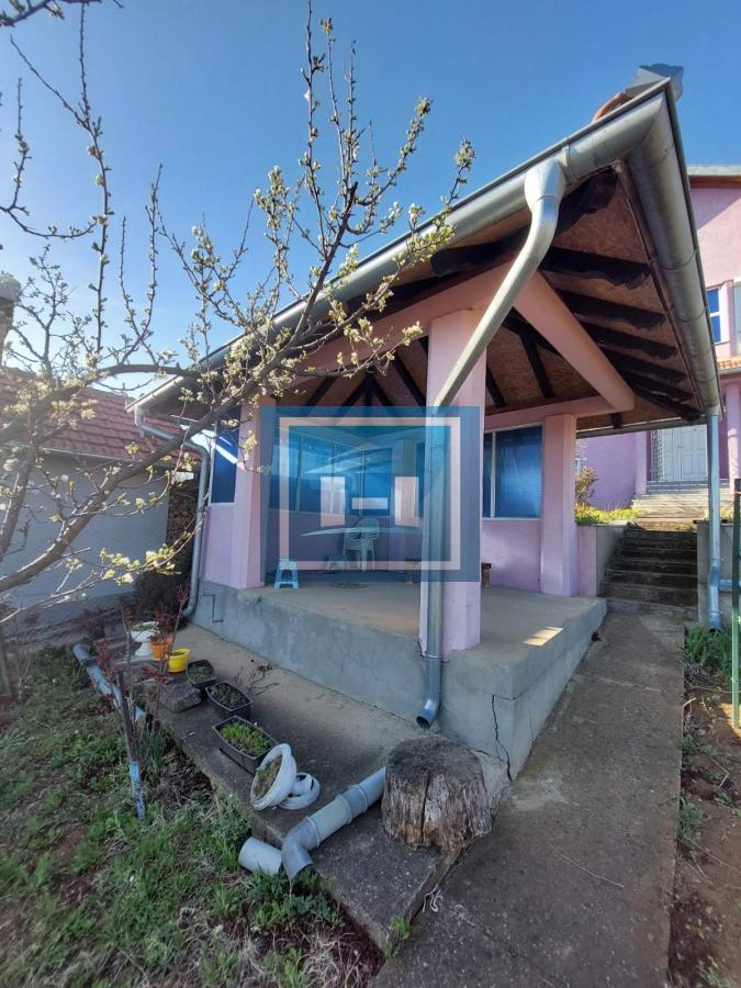 Karadjordjevo brdo-kuća bez ulaganja 22