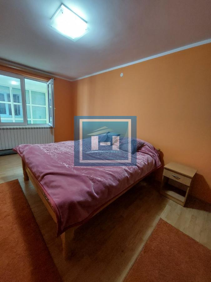 Karadjordjevo brdo-kuća bez ulaganja 32