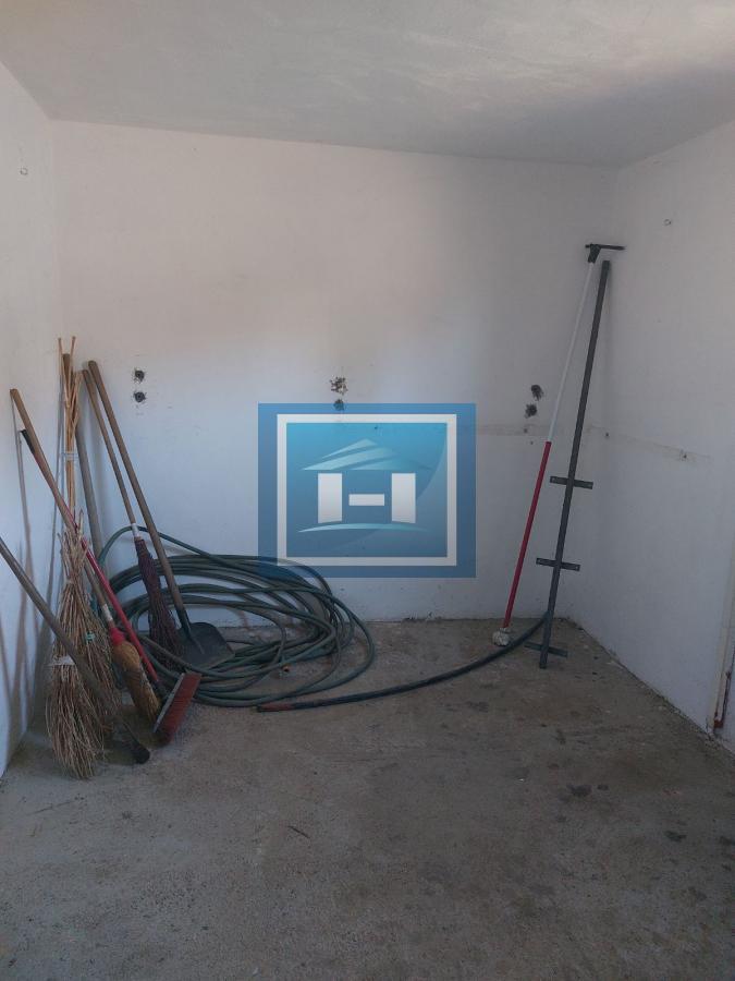 Karadjordjevo brdo-kuća bez ulaganja 35