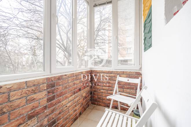 Renoviran  namešten 5 0  kod Botaničke bašte  93m2 5