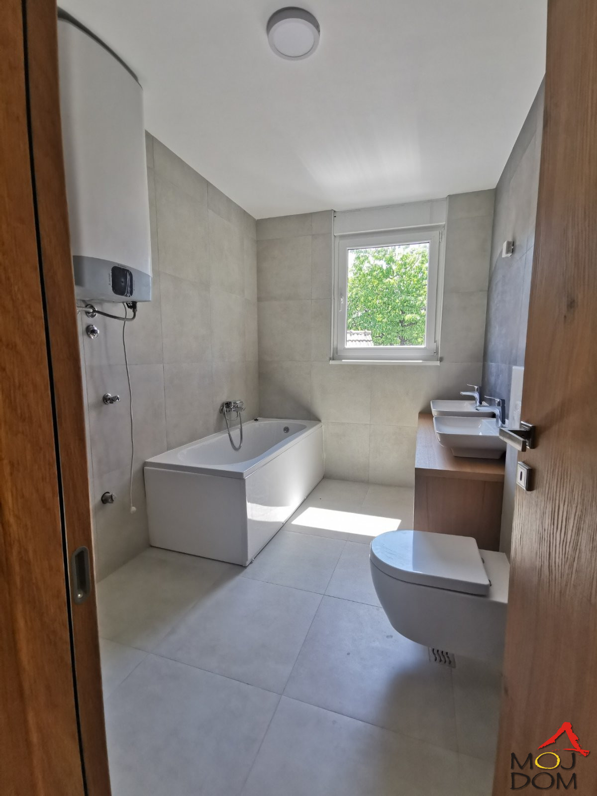 Stan,SREMSKA KAMENICA,SREMSKA KAMENICA,kv: 124, € 298000, ID: 1027820 5