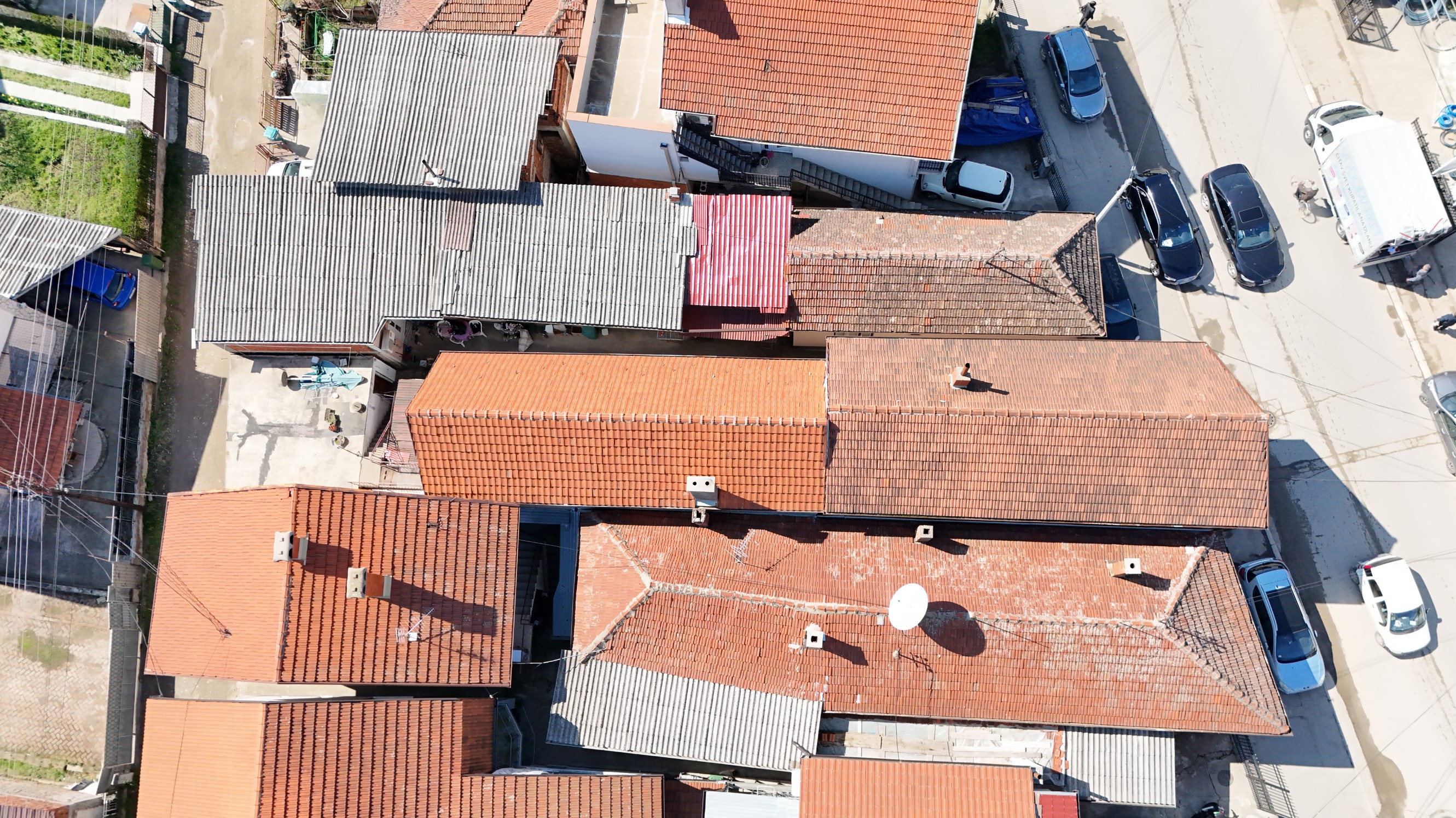 Ekskluzivna prodaja dve kuće u Leskovcu 2