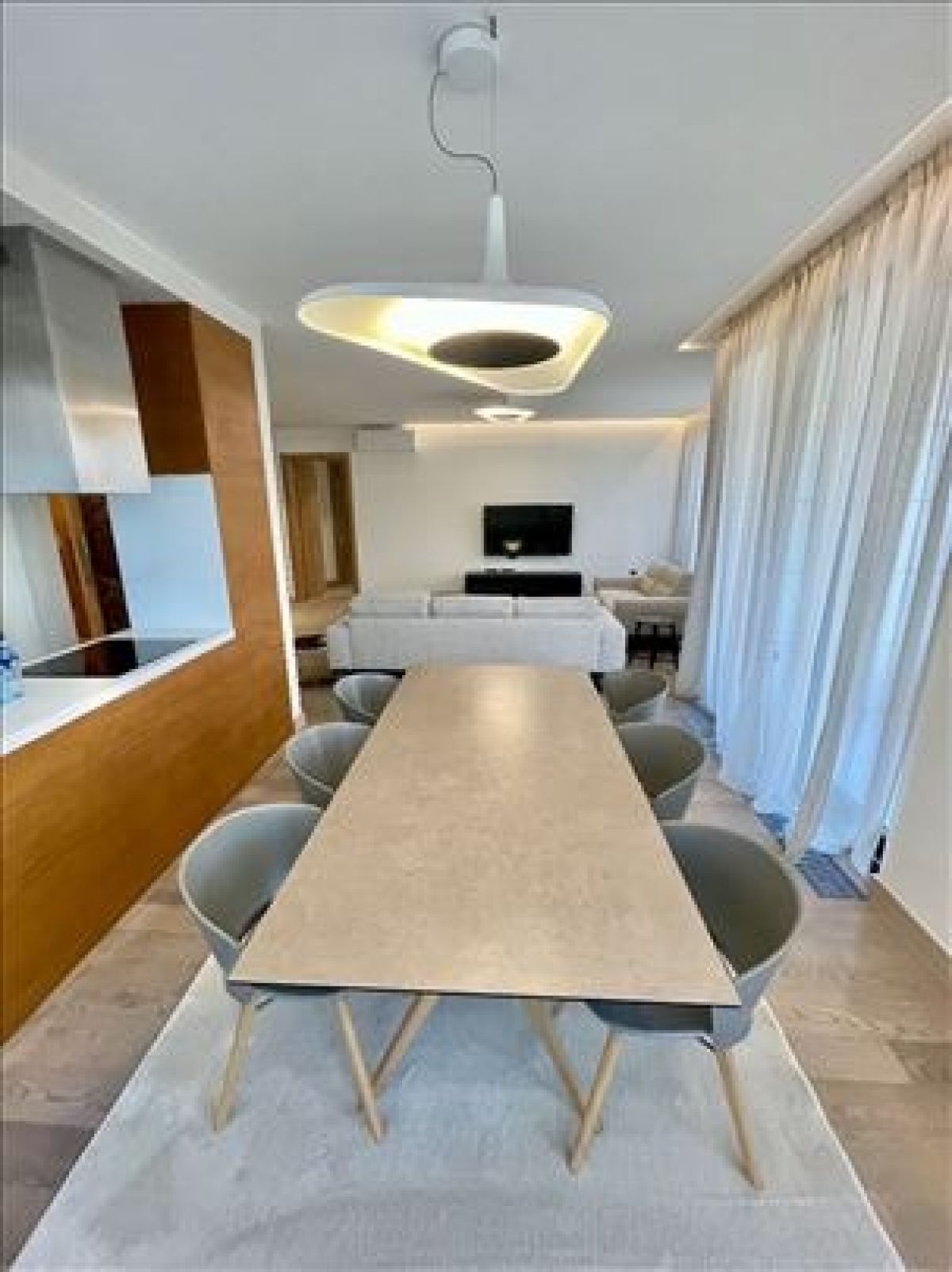 Izdavanje Luksuzni stanovi na Vračaru   garaža  novogradnja 8