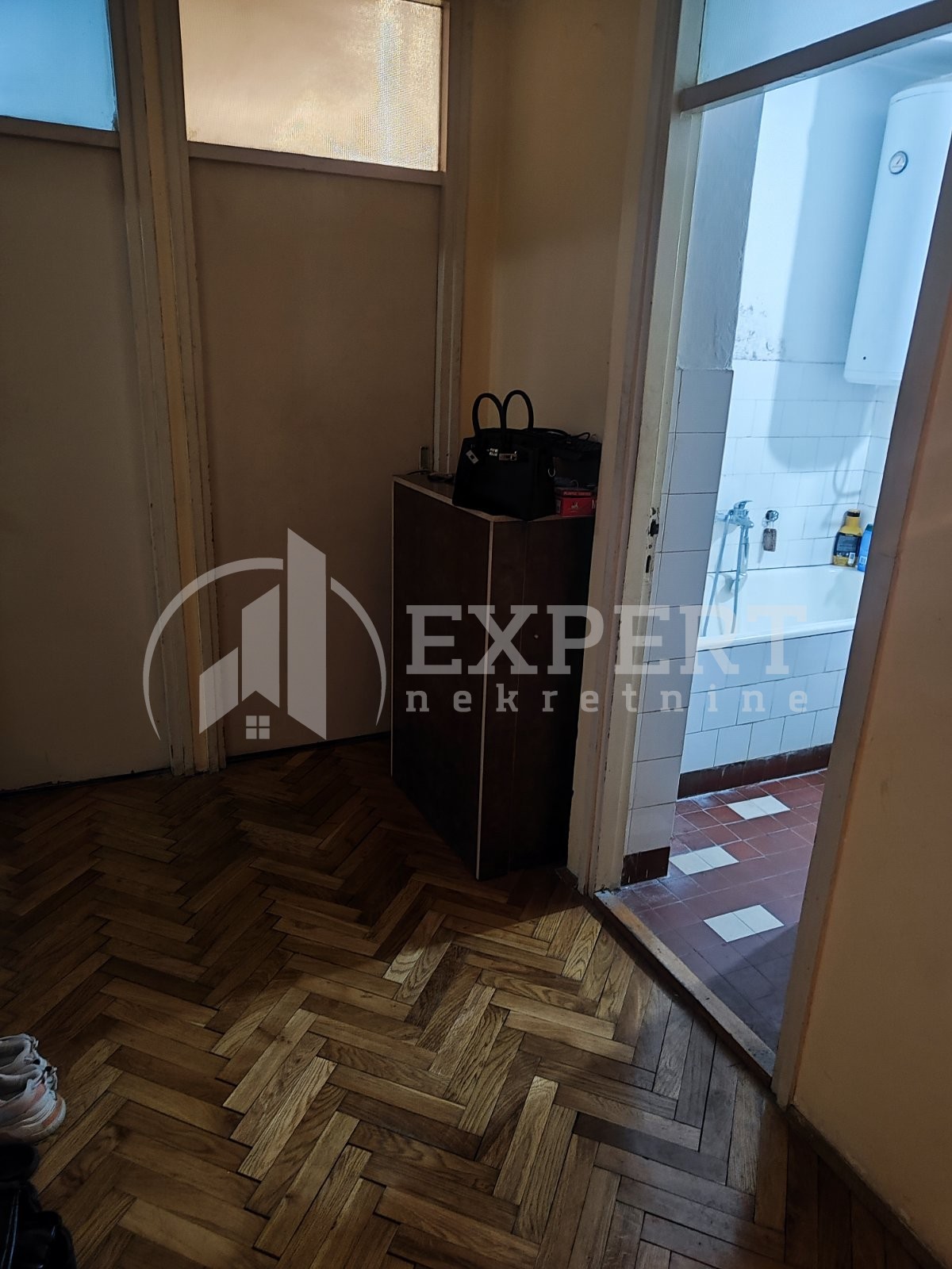 Dvosoban stan, 72 m2, Crveni Pevac, Bulevar dr Zorana ID: i-013647 16