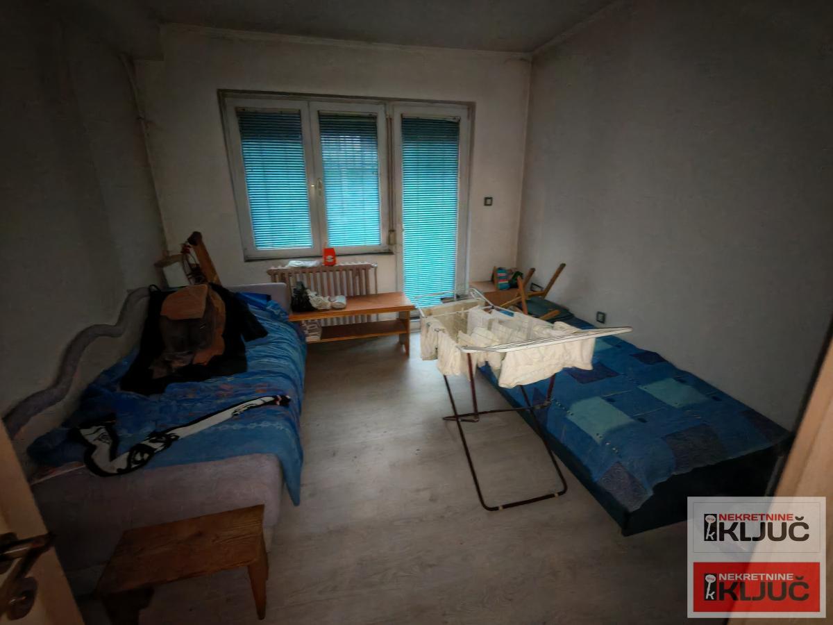 NOVO NASELJE, Dvoiposoban, 54m2 a ukupne 70m2 7