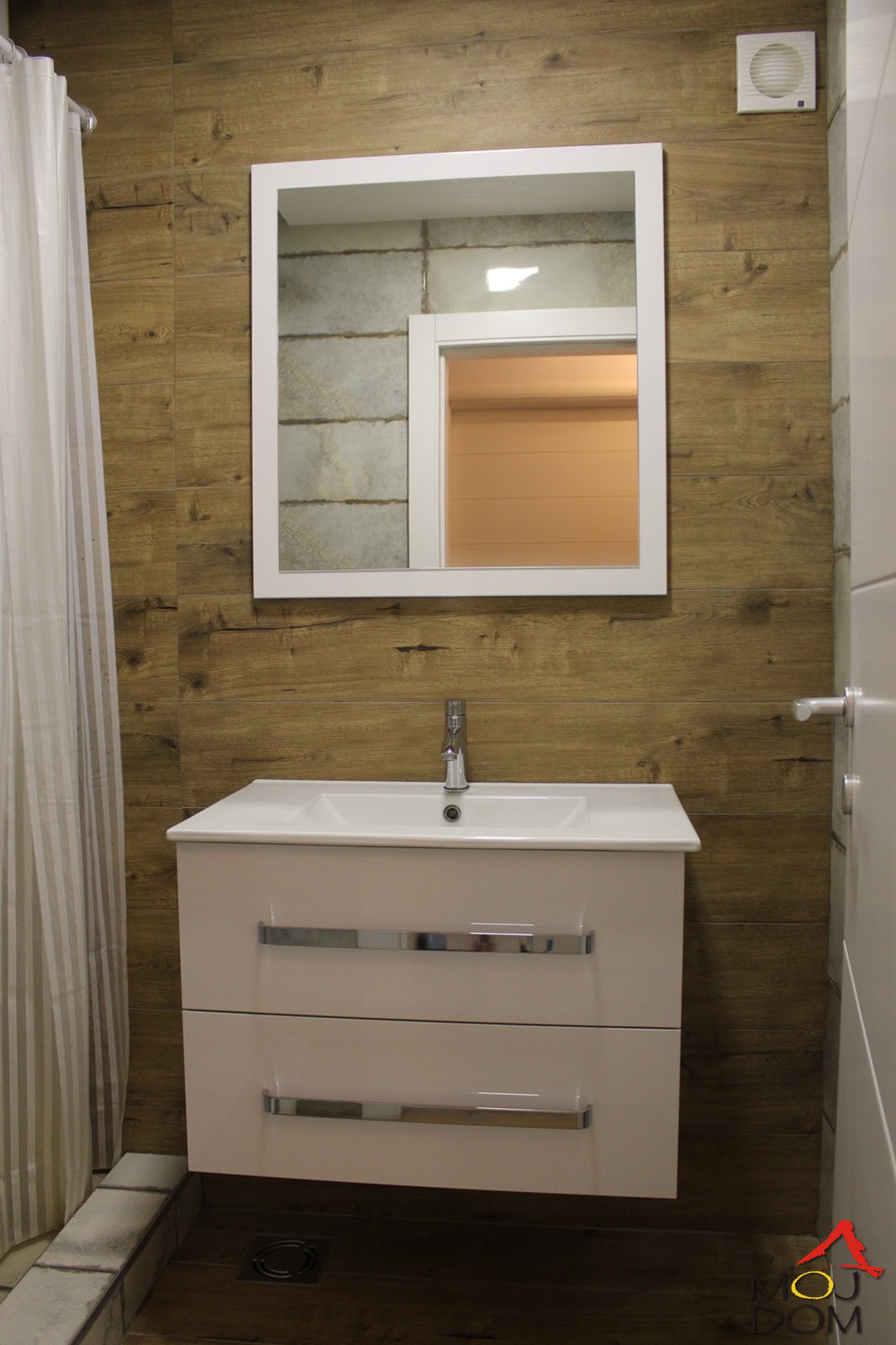 Stan,NOVI SAD,SOCIJALNO,kv: 86, € 305900, ID: 1030157 8