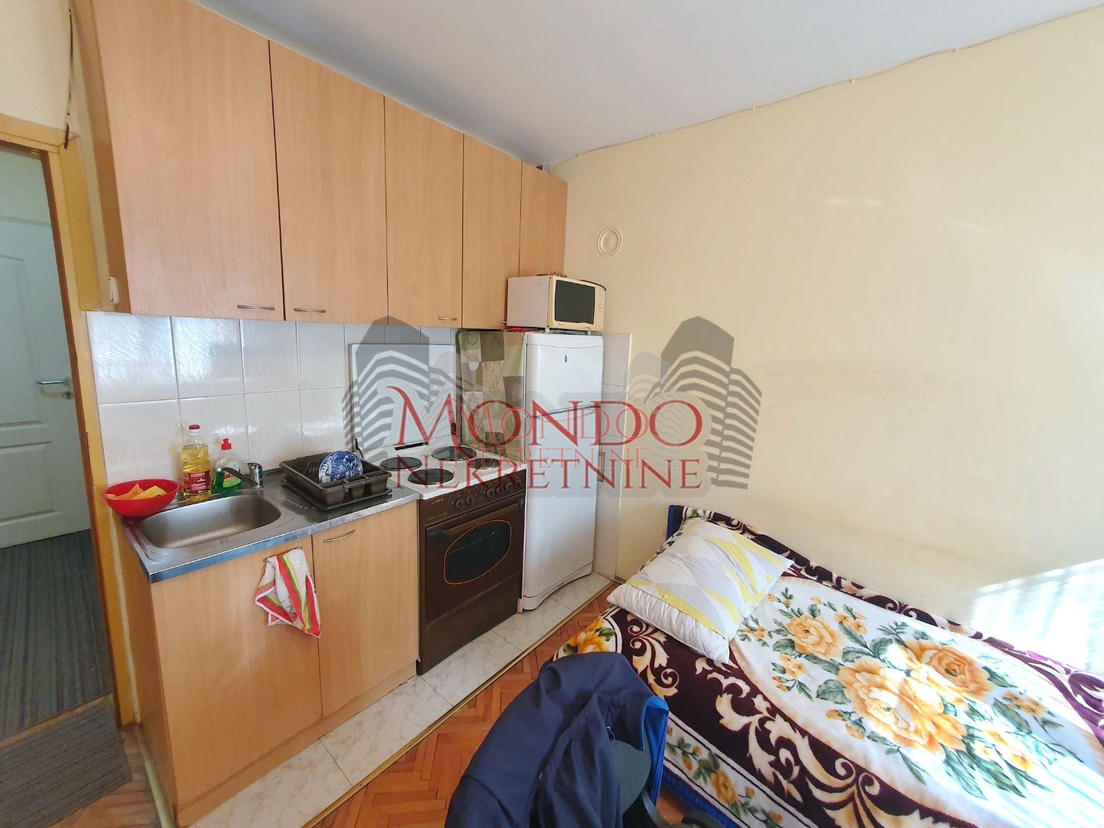 Jednoiposoban stan na Paliluli 3