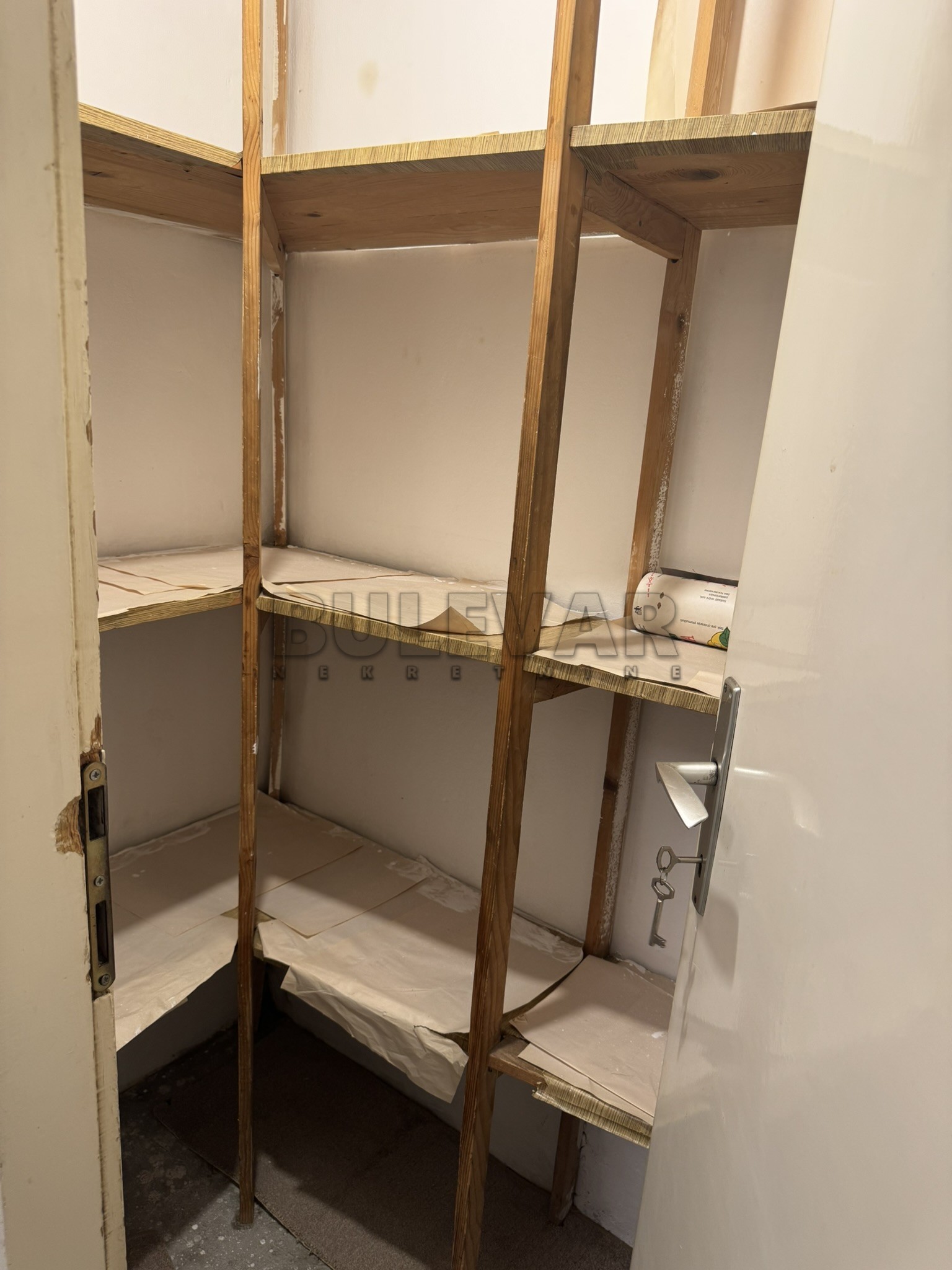 Trosoban stan, 69 m2, Medijana, Zetska ID: i-013640 11