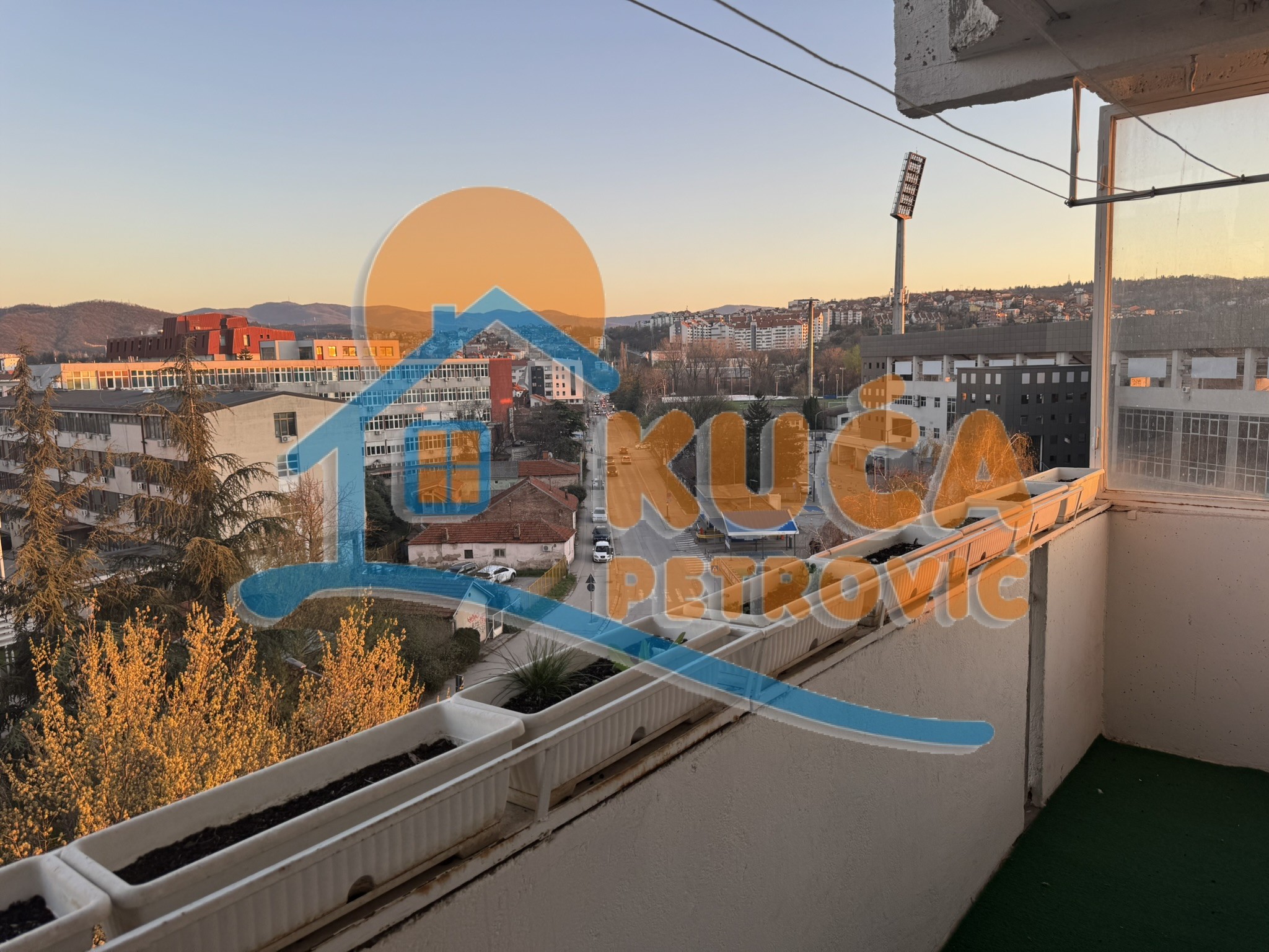 Trosoban stan, 69 m2, Medijana, Zetska ID: i-013640 14