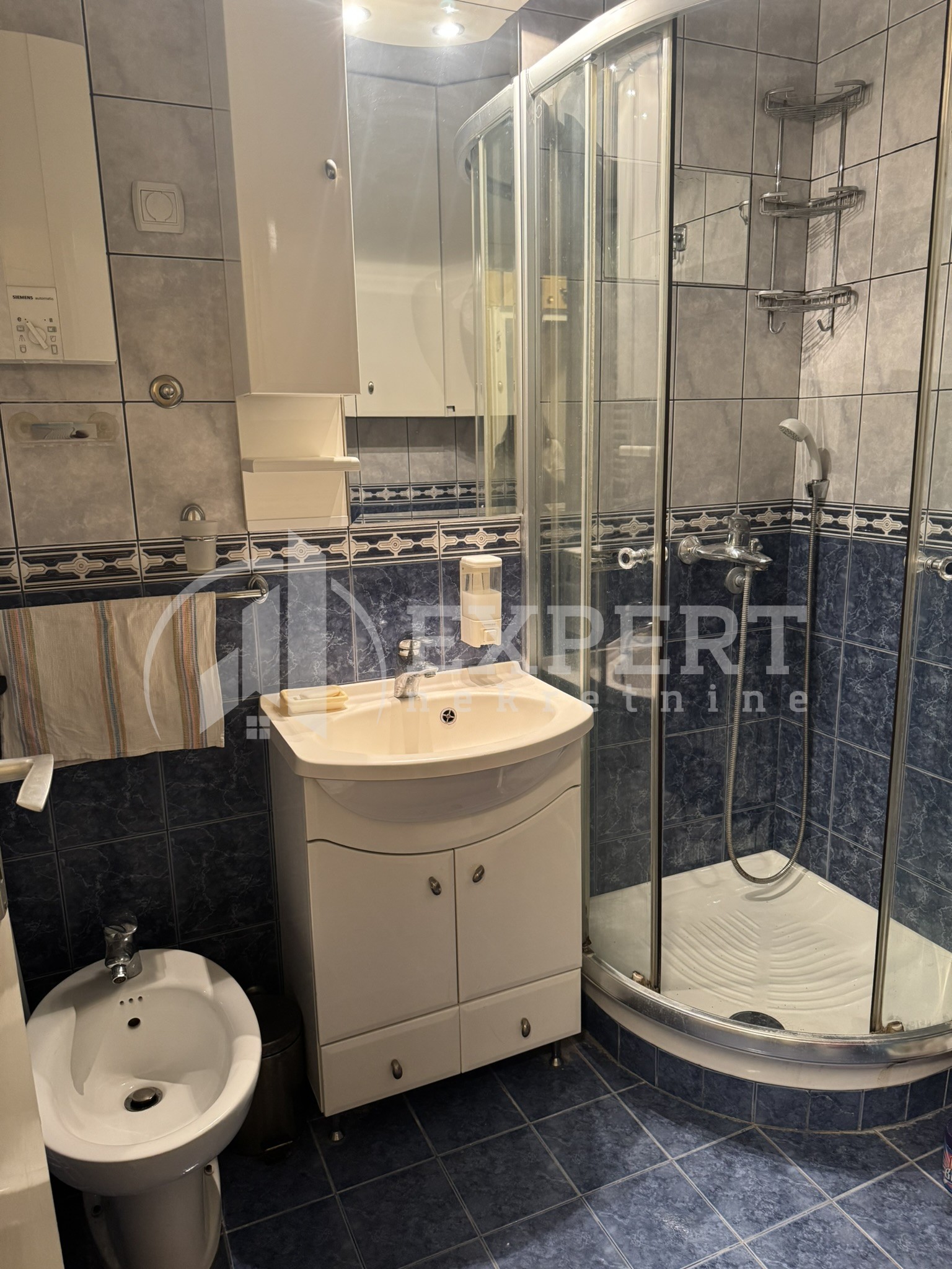 Trosoban stan, 69 m2, Medijana, Zetska ID: i-013640 13