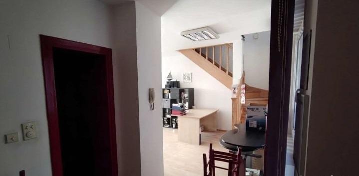 Dva duplexa po 90m2 Beograd Mirijevo 3