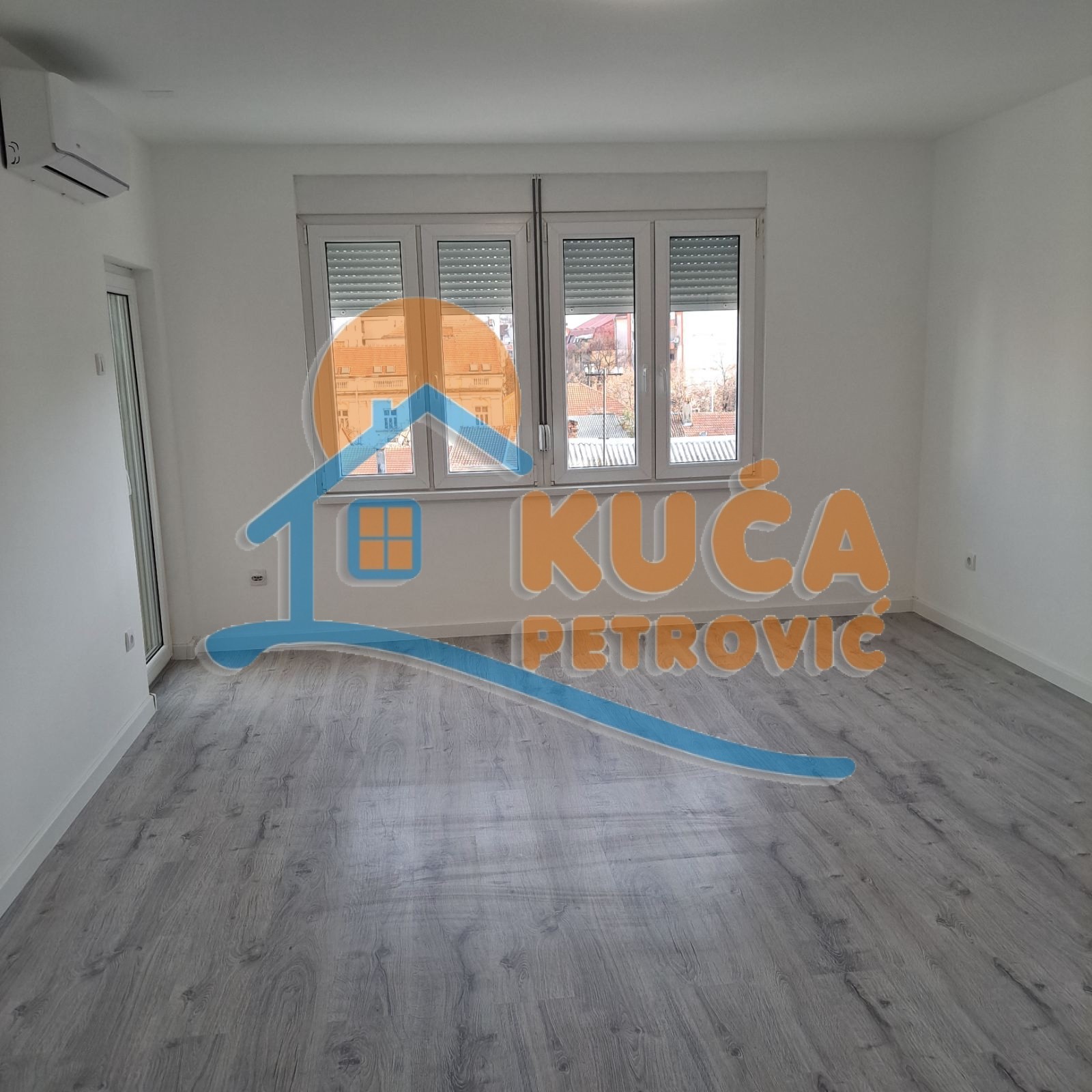 Dvosoban stan, 62 m2, Centar, Nikole Pašića ID: i-013648 4