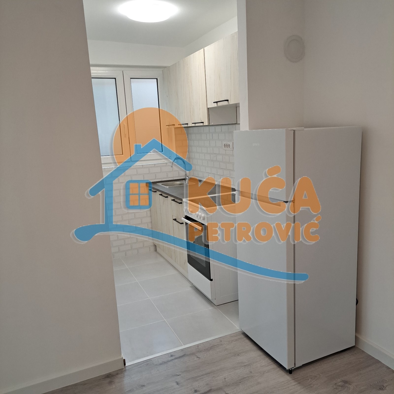 Dvosoban stan, 62 m2, Centar, Nikole Pašića ID: i-013648 5