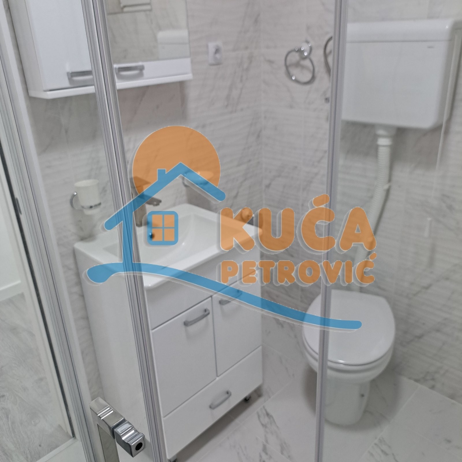 Dvosoban stan, 62 m2, Centar, Nikole Pašića ID: i-013648 7