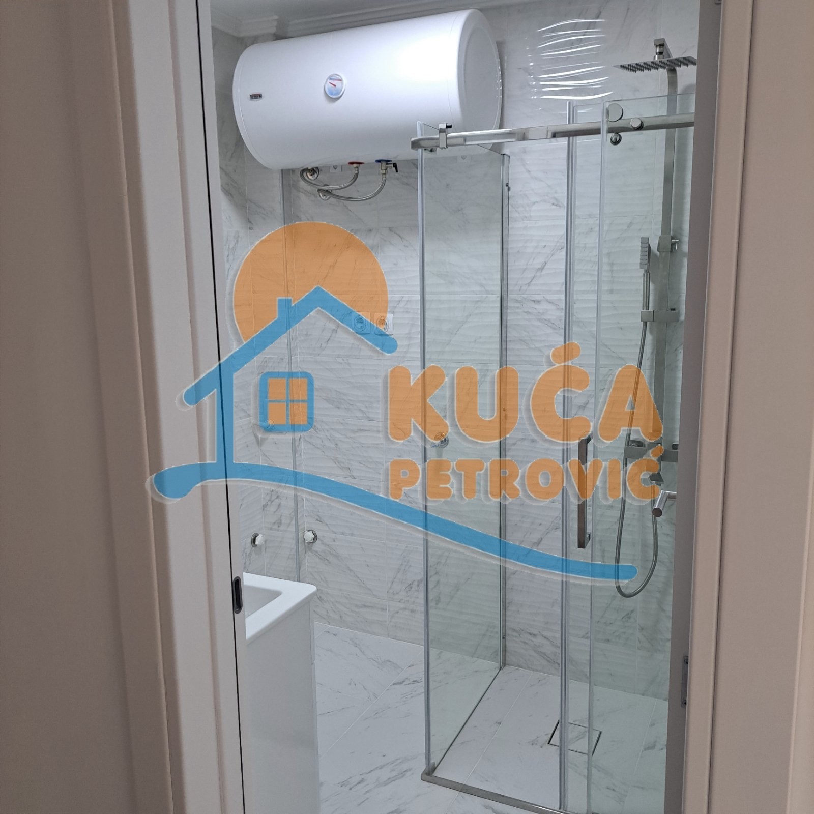 Dvosoban stan, 62 m2, Centar, Nikole Pašića ID: i-013648 8