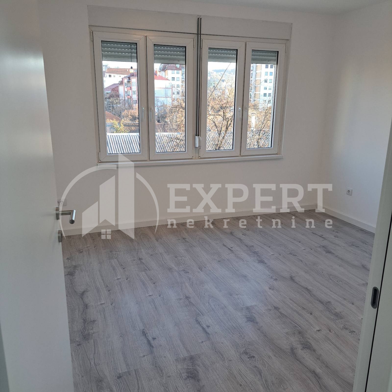 Dvosoban stan, 62 m2, Centar, Nikole Pašića ID: i-013648 1