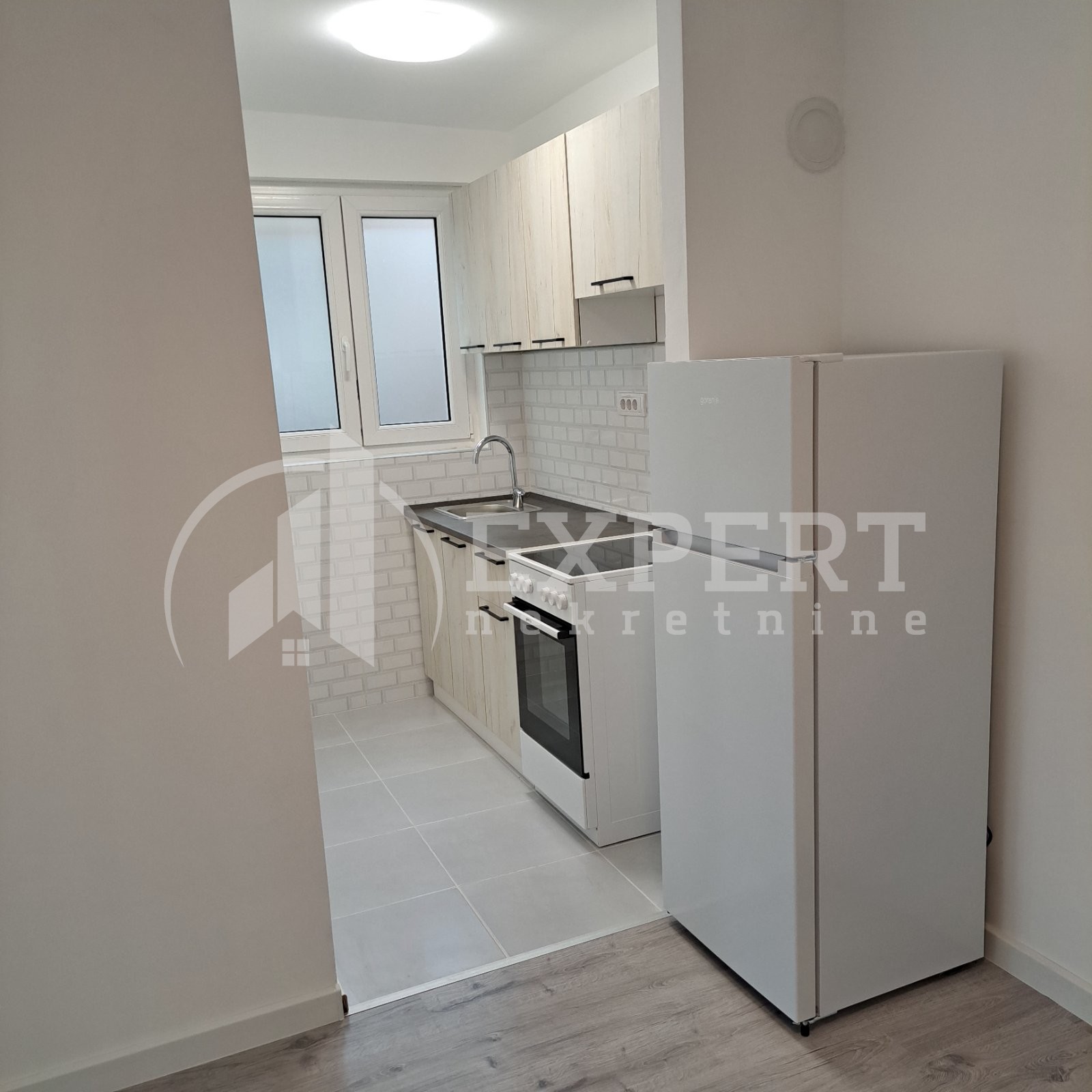 Dvosoban stan, 62 m2, Centar, Nikole Pašića ID: i-013648 5