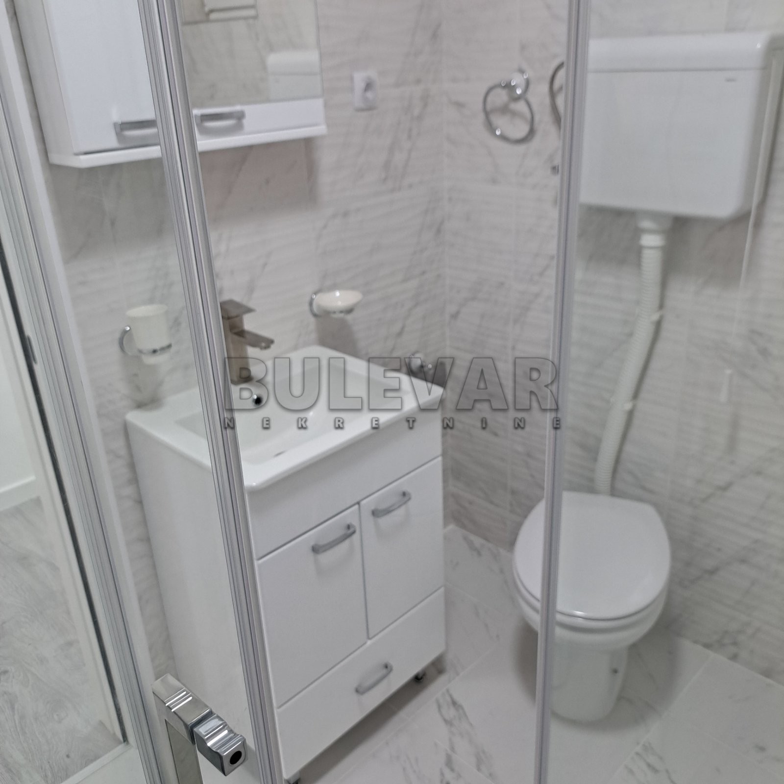 Dvosoban stan, 62 m2, Centar, Nikole Pašića ID: i-013648 7