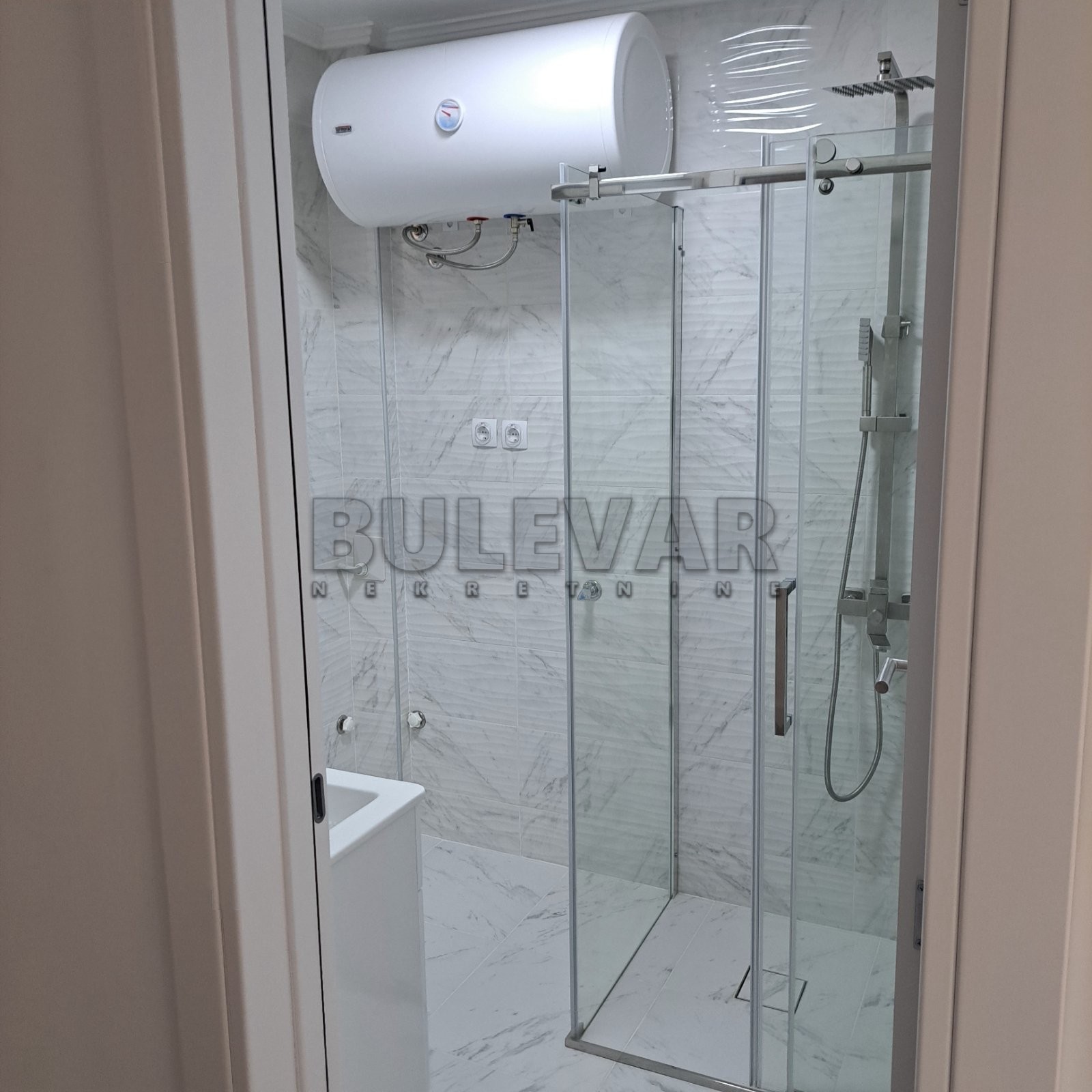 Dvosoban stan, 62 m2, Centar, Nikole Pašića ID: i-013648 8