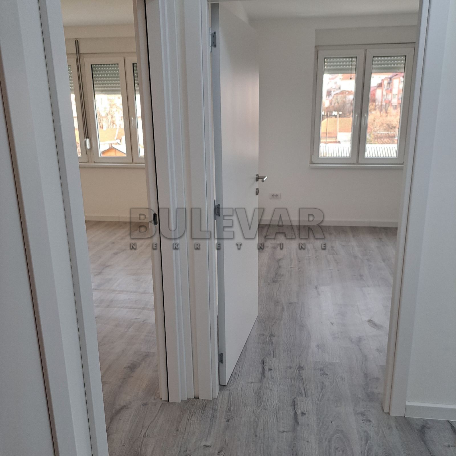 Dvosoban stan, 62 m2, Centar, Nikole Pašića ID: i-013648 12