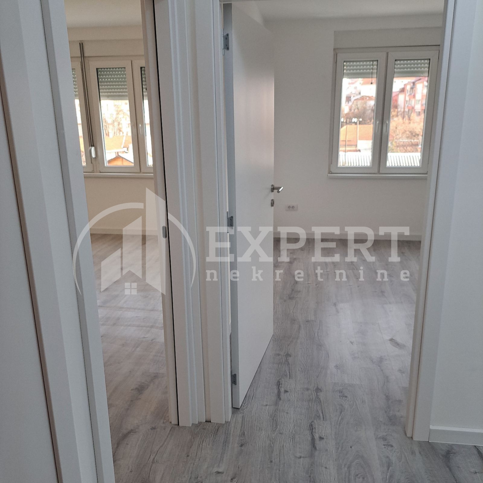 Dvosoban stan, 62 m2, Centar, Nikole Pašića ID: i-013648 12