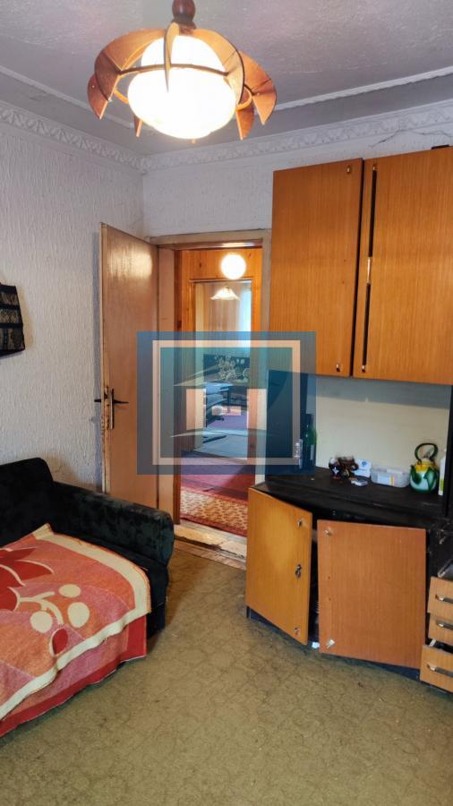 Kuća u centralnom delu Batočine pogodna za višečlane porodice 29