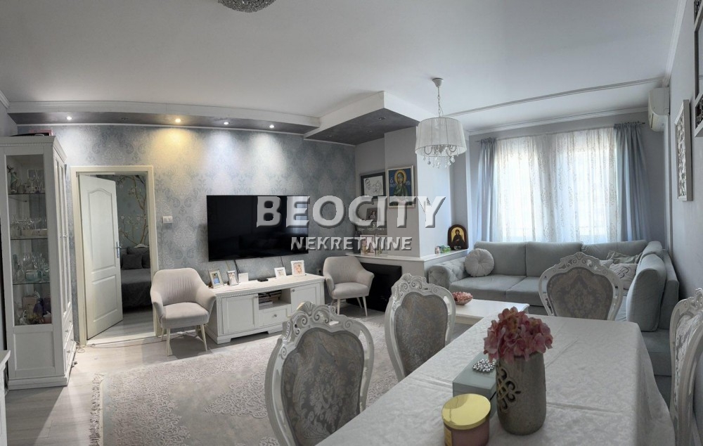 Trosoban stan, 72 m2, Novi Sad, Zitni trg ID: 117321 2