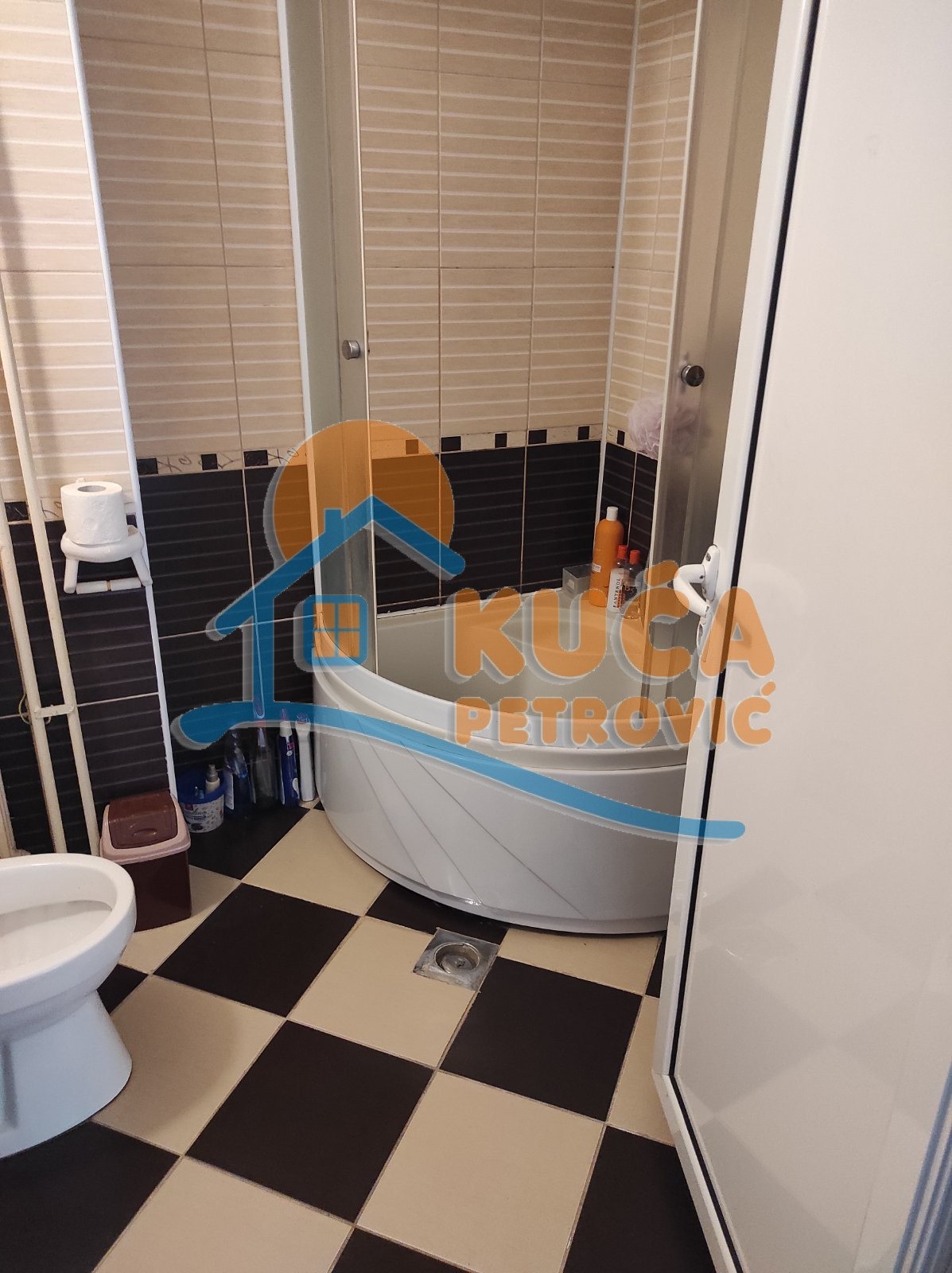 Dvosoban stan, 69 m2, Park Svetog Save, Vizantijski bulevar ID: i-013678 24