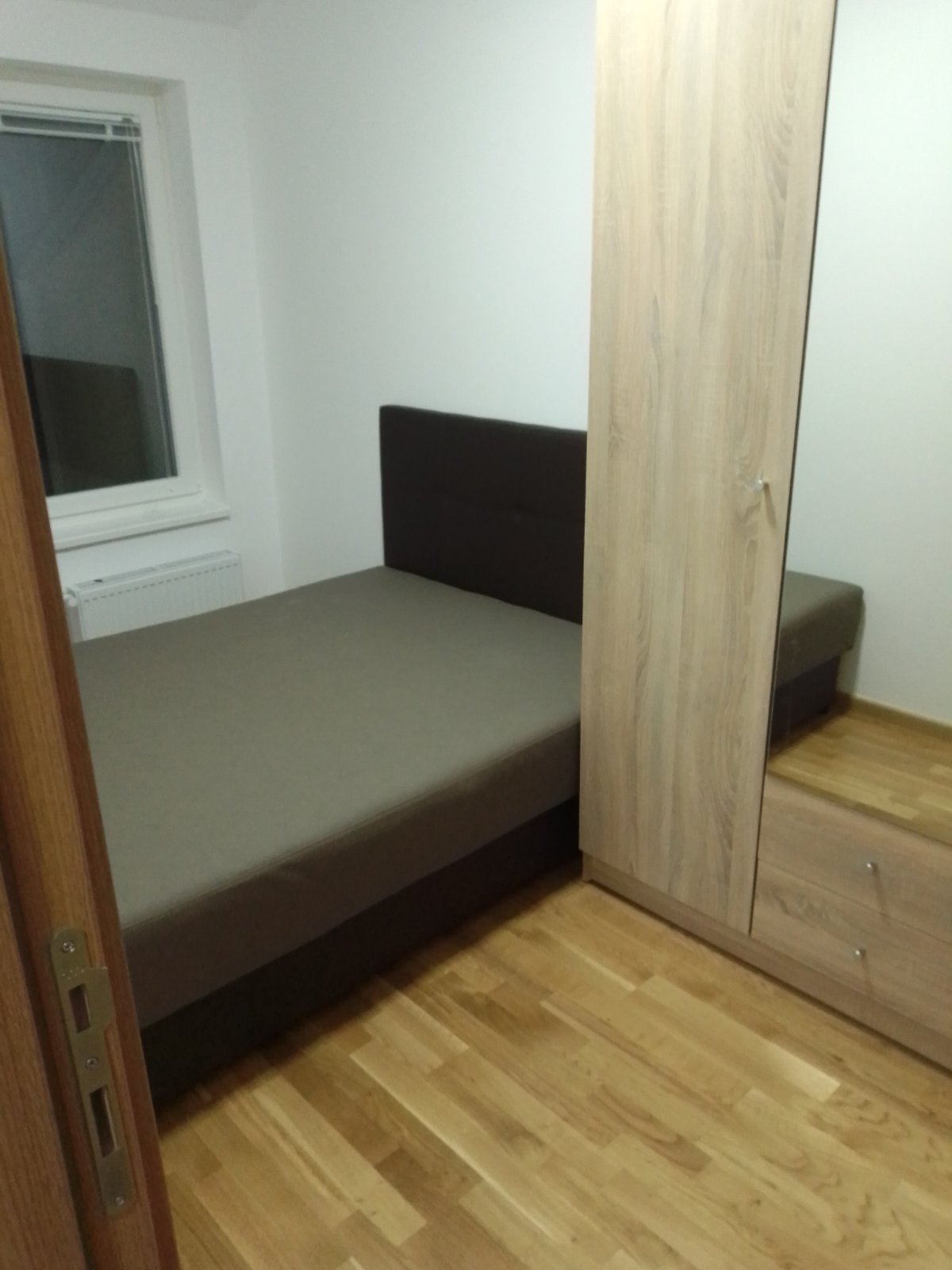 Izdavanje stana u Novom Sadu Jugovicevo Namesten  nova gradnja 2