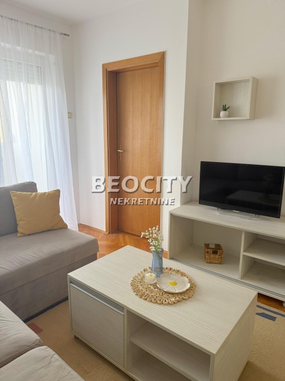 Dvosoban stan, 35 m2, Adamovićevo naselje, Cara Dušana ID: 79431 3