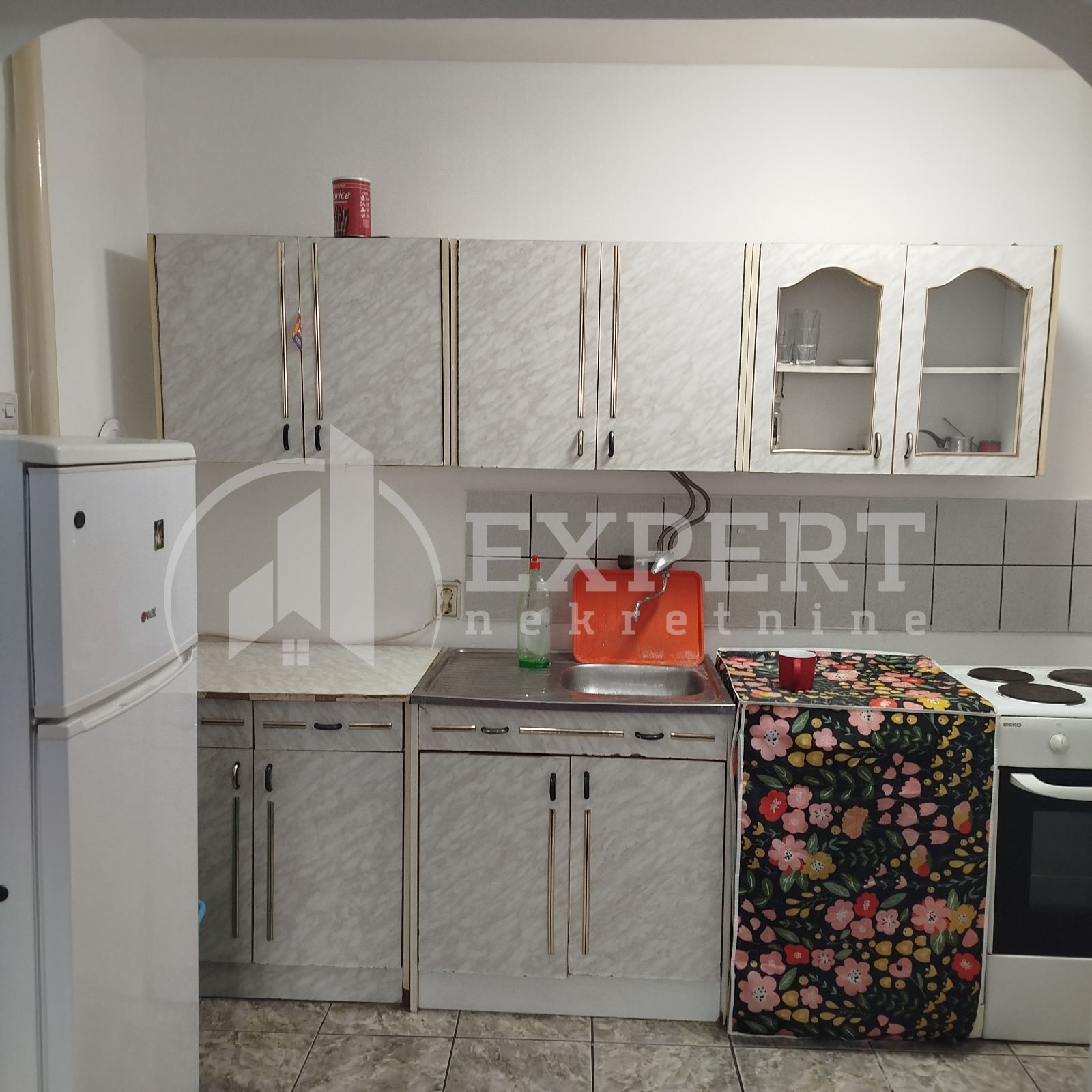 Dvosoban stan, 46 m2, Centar, Vožda Karađorđa ID: i-013717 4