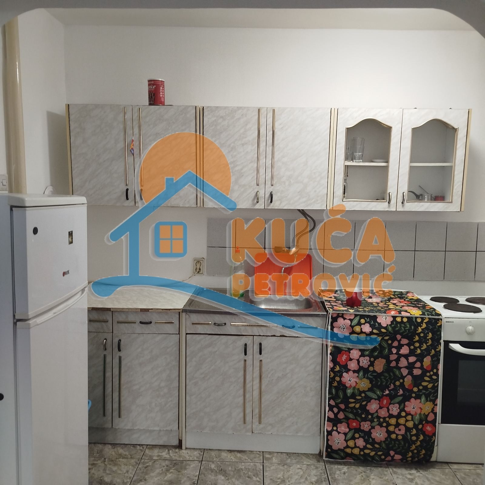 Dvosoban stan, 46 m2, Centar, Vožda Karađorđa ID: i-013717 4