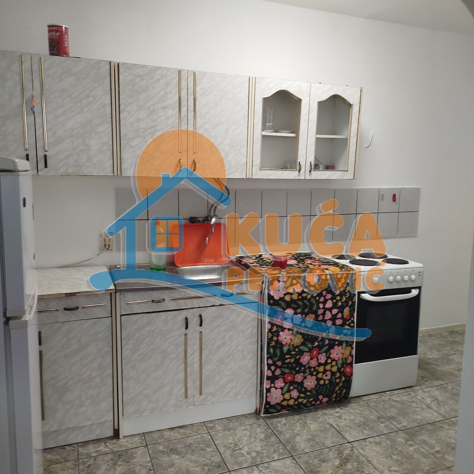 Dvosoban stan, 46 m2, Centar, Vožda Karađorđa ID: i-013717 5