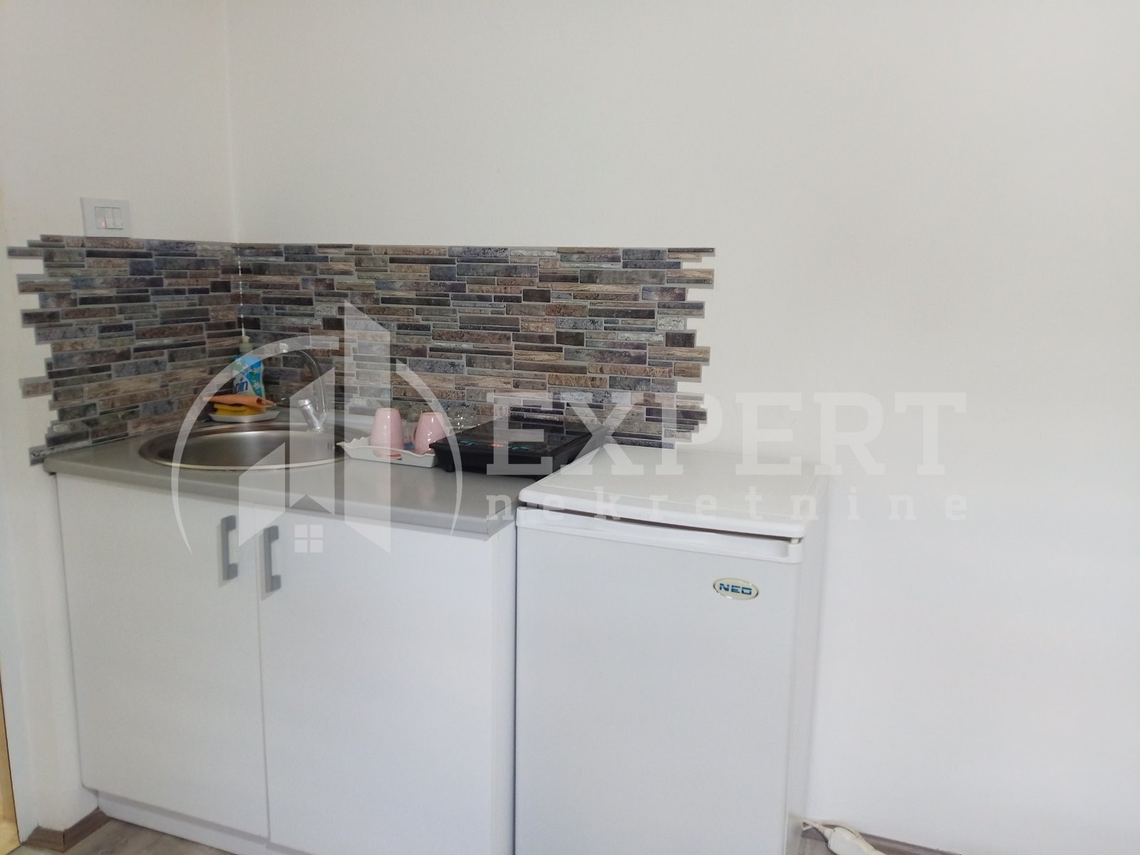 Jednosoban stan, 20 m2, Medijana, Vranjanska ID: i-013710 10