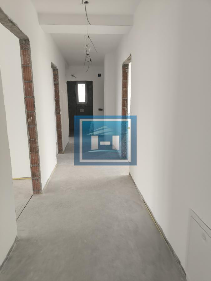 VAŠ NOVI DOM IZNAD GRADA – 240m² luksuza + 260m² terase 2