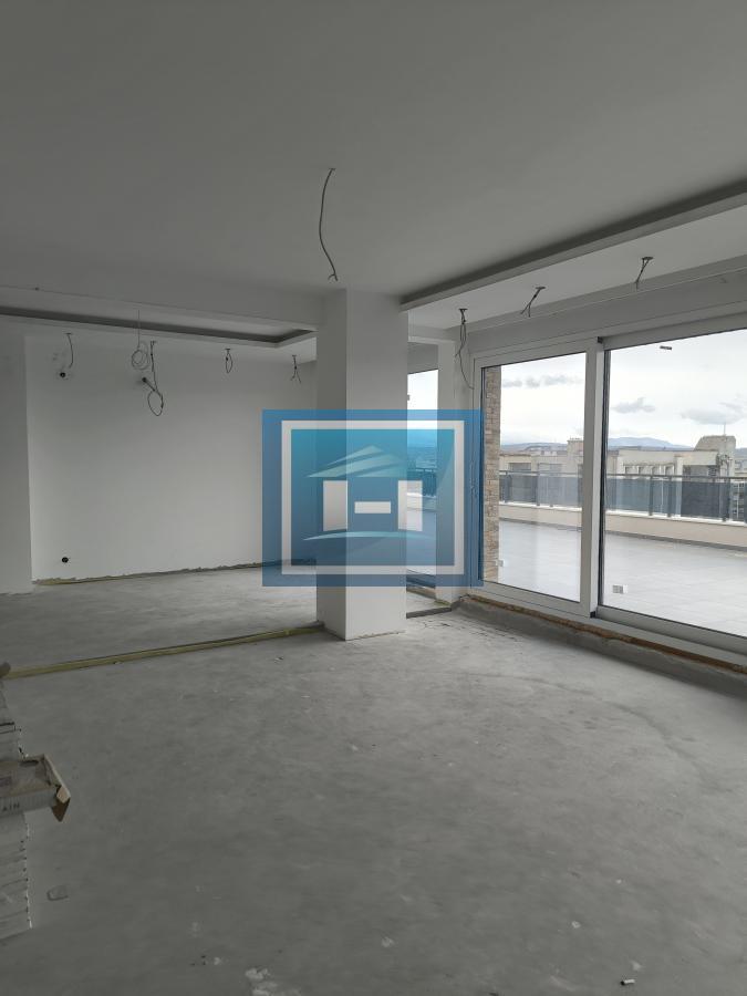 VAŠ NOVI DOM IZNAD GRADA – 240m² luksuza + 260m² terase 9