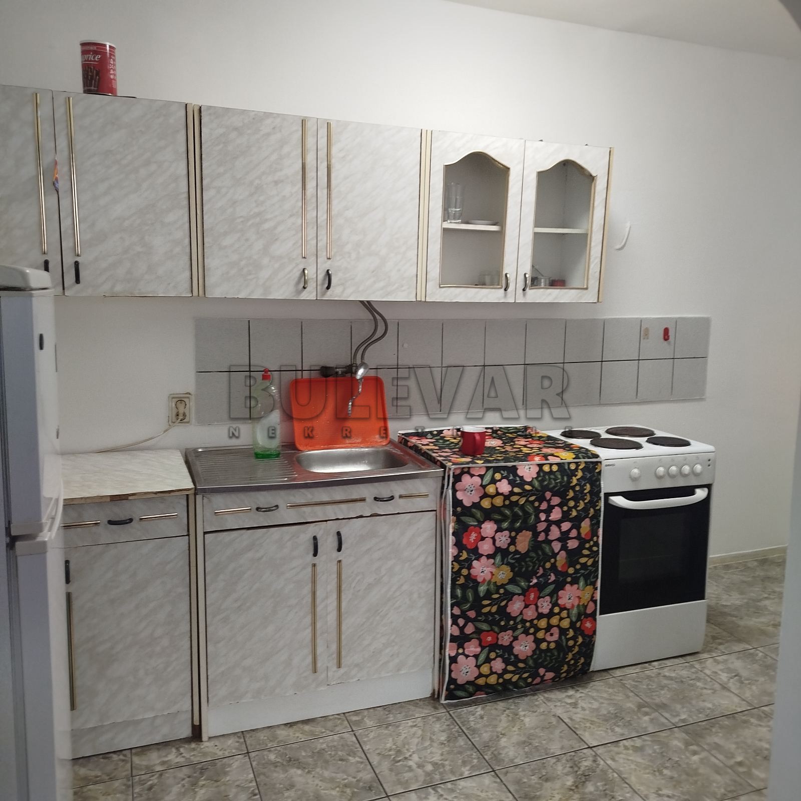 Dvosoban stan, 46 m2, Centar, Vožda Karađorđa ID: i-013717 5