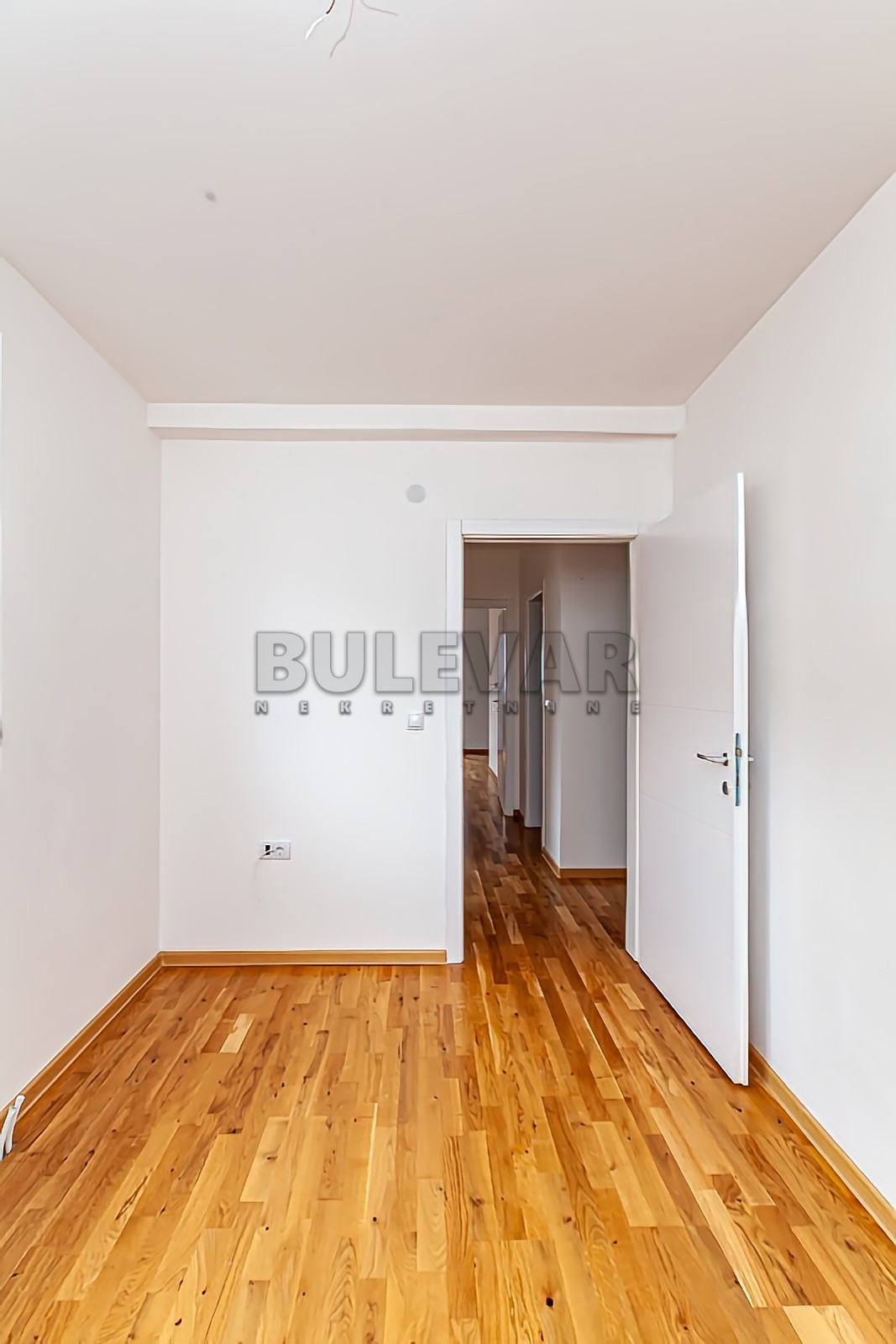 Dvosoban stan, 54 m2, Pantelej, Gornjomatejevačka ID: p-013721 2