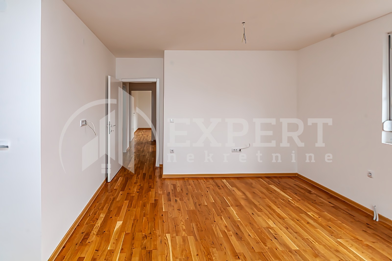 Dvosoban stan, 54 m2, Pantelej, Gornjomatejevačka ID: p-013721 9