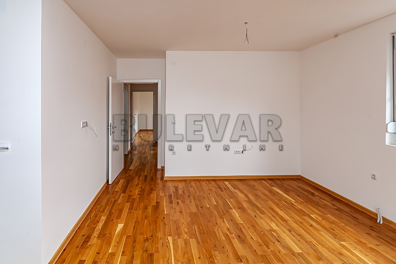 Dvosoban stan, 54 m2, Pantelej, Gornjomatejevačka ID: p-013721 9