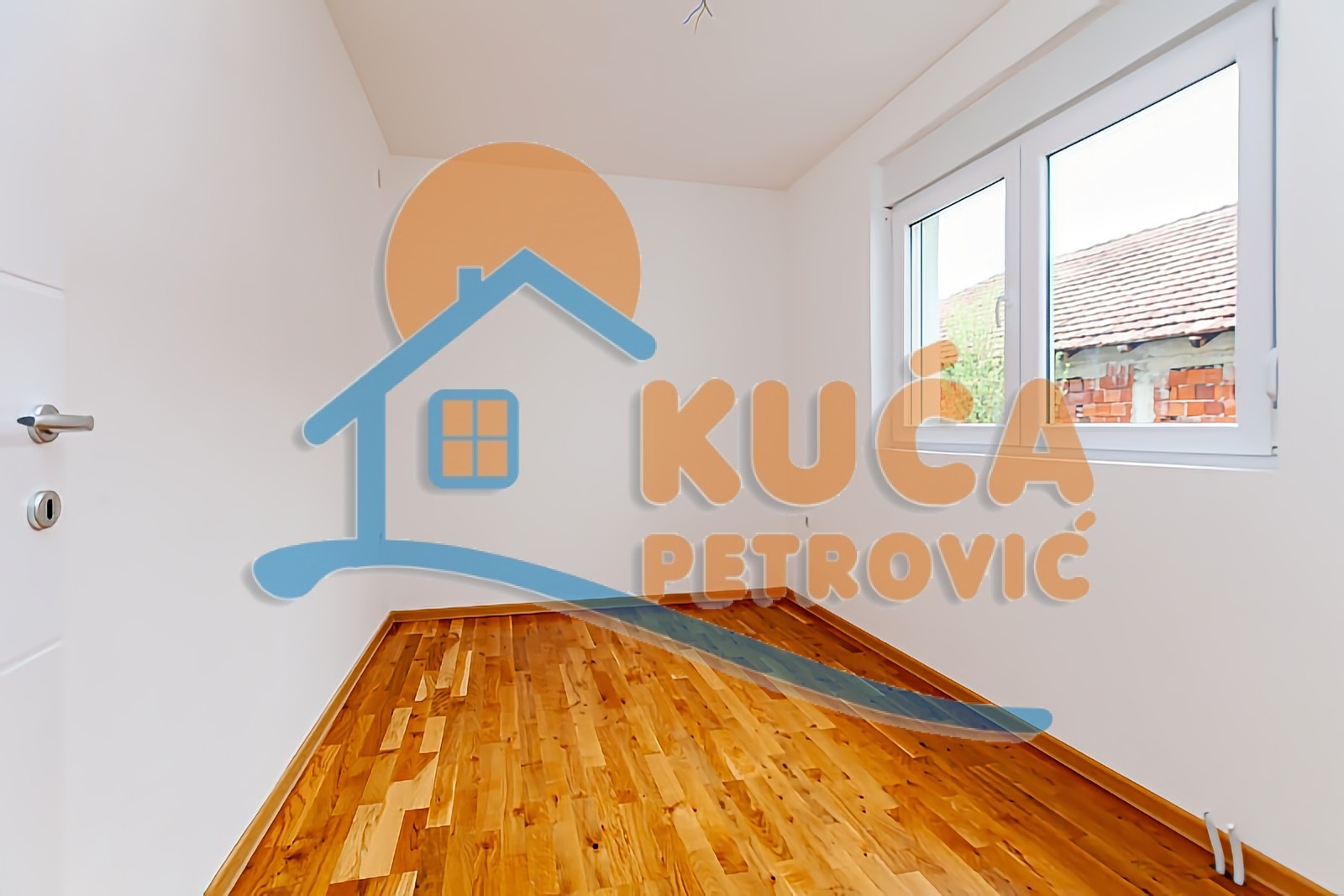 Dvosoban stan, 54 m2, Pantelej, Gornjomatejevačka ID: p-013721 1