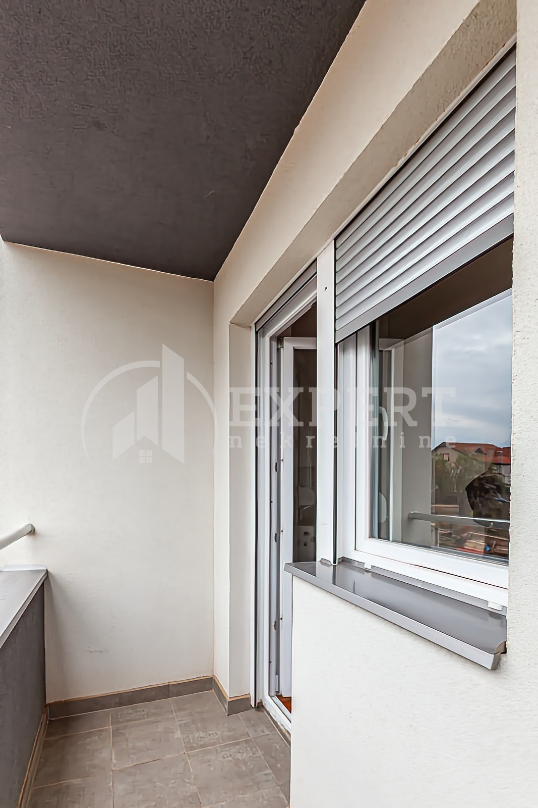 Dvosoban stan, 54 m2, Pantelej, Gornjomatejevačka ID: p-013721 16