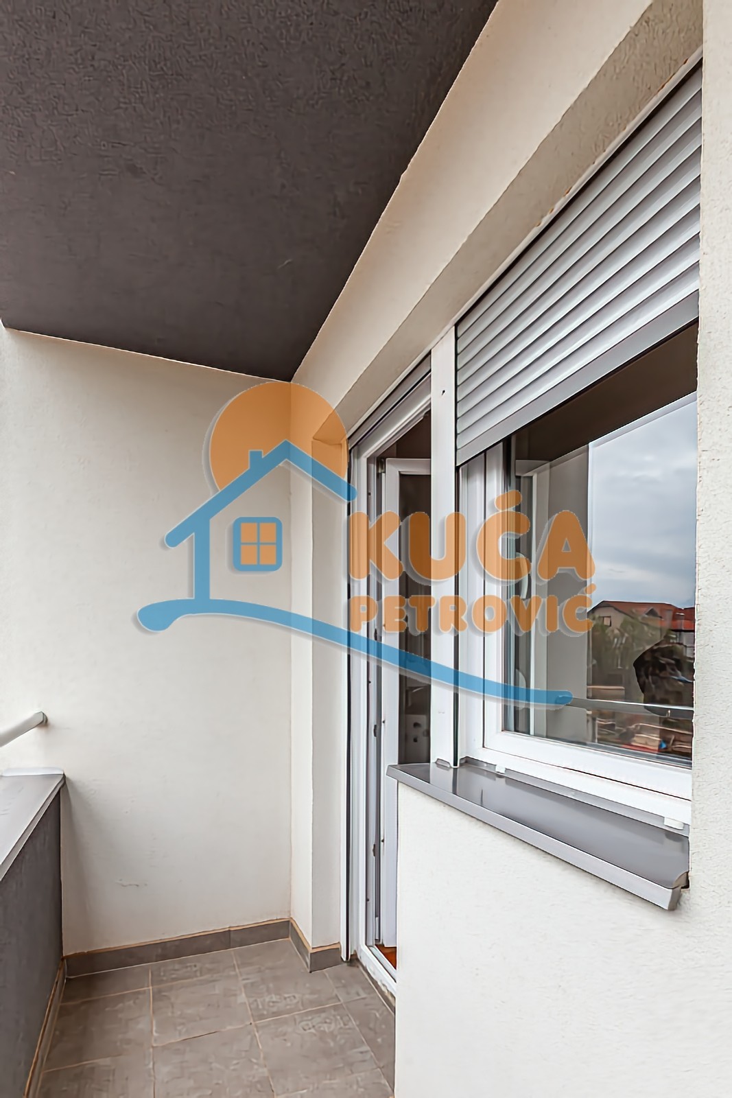 Dvosoban stan, 54 m2, Pantelej, Gornjomatejevačka ID: p-013721 16