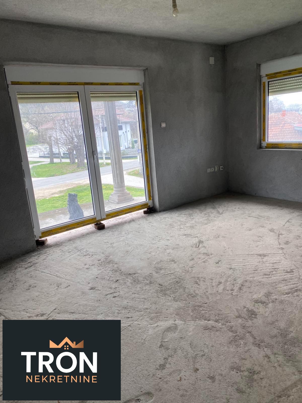 Delimično završena kuća u Trsteniku 3