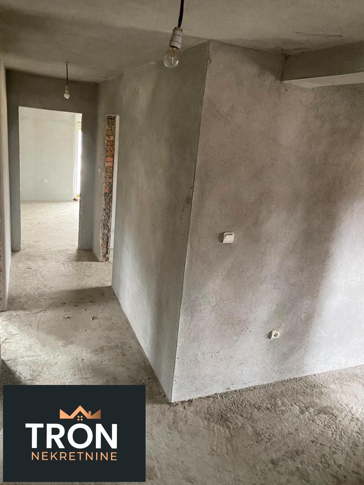 Delimično završena kuća u Trsteniku 4