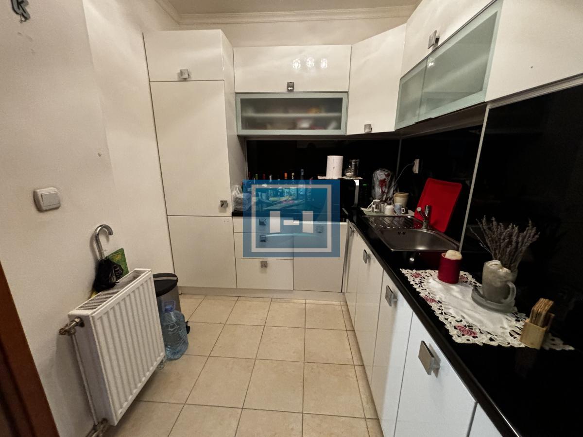 Prelep komforan stan u strogom centru Jagodine – idealna lokacija! 21