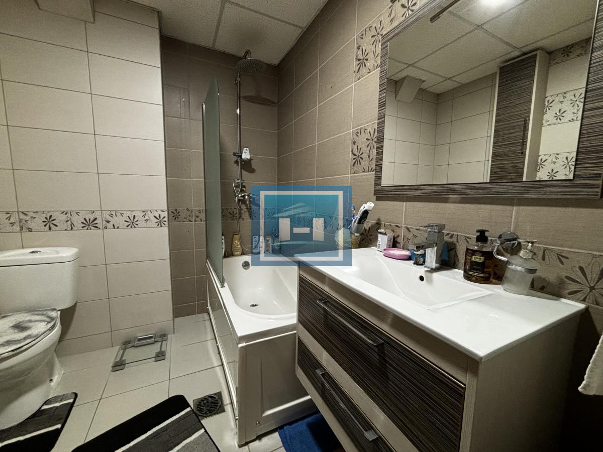 Prelep komforan stan u strogom centru Jagodine – idealna lokacija! 29