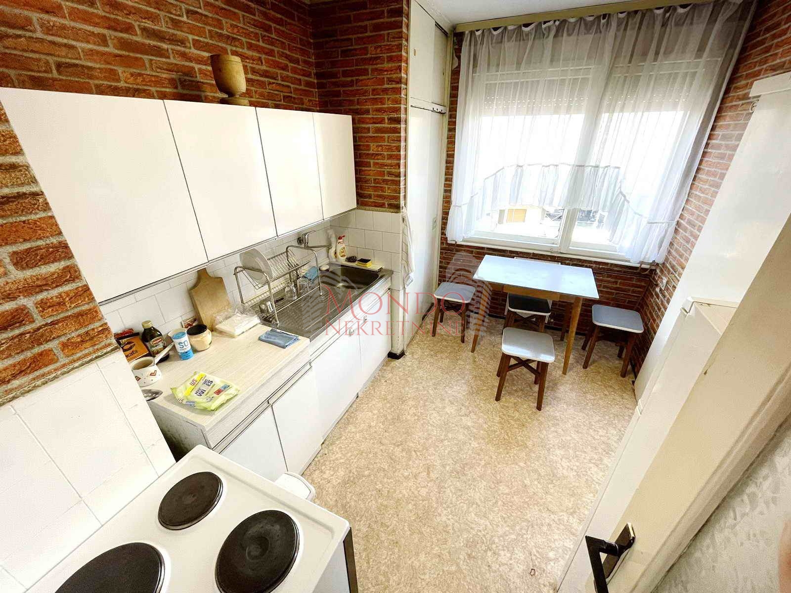 Trosoban stan kod parka svetog save, ta, Niš 5